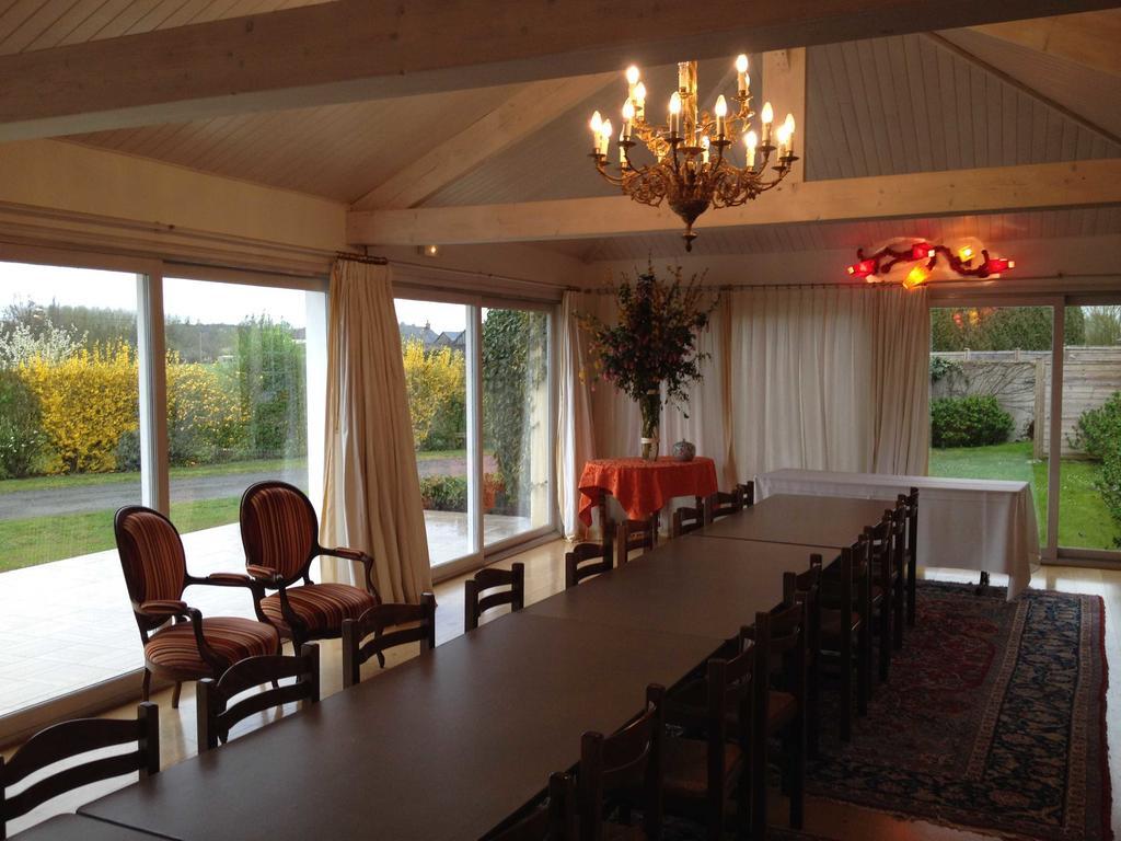 Le Petit Pont Hotel Moncé-en-Belin Kültér fotó